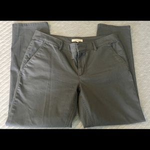 Gray chino slightly cropped pants